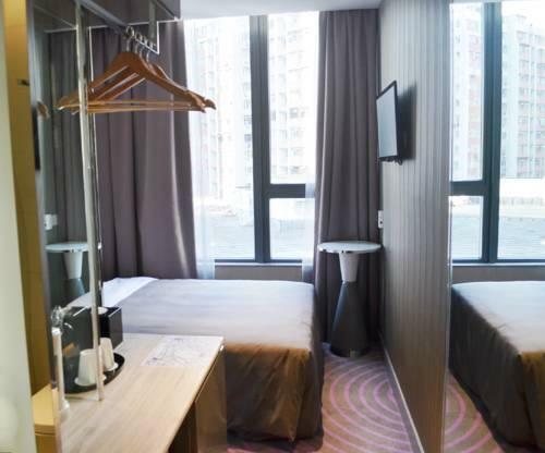 Hotel Silka Tsuen Wan 4*